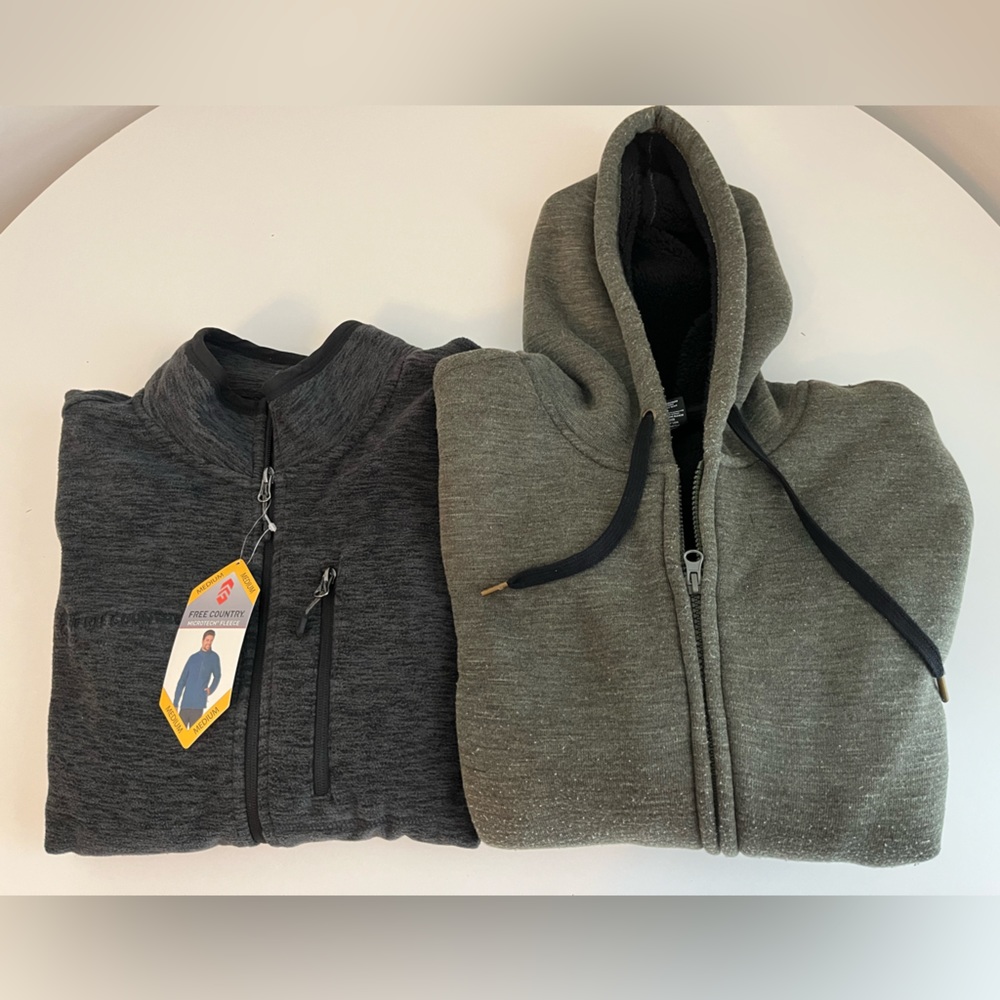 Free country Jacket and Member’s Mark Hoodie. Size medium.